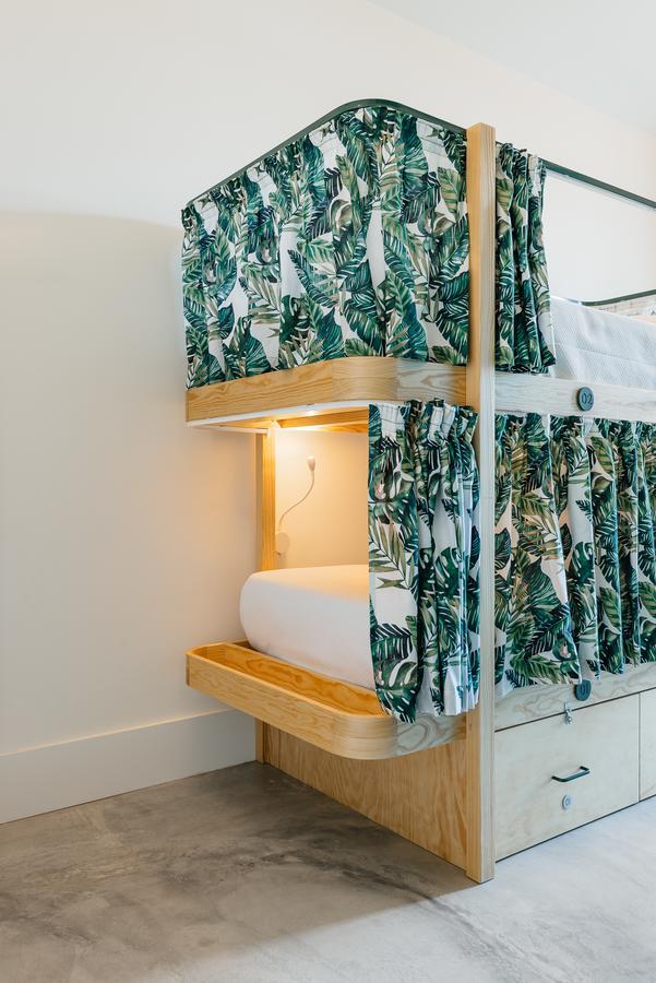 Aktion Beach House 카르카벨로스 외부 사진